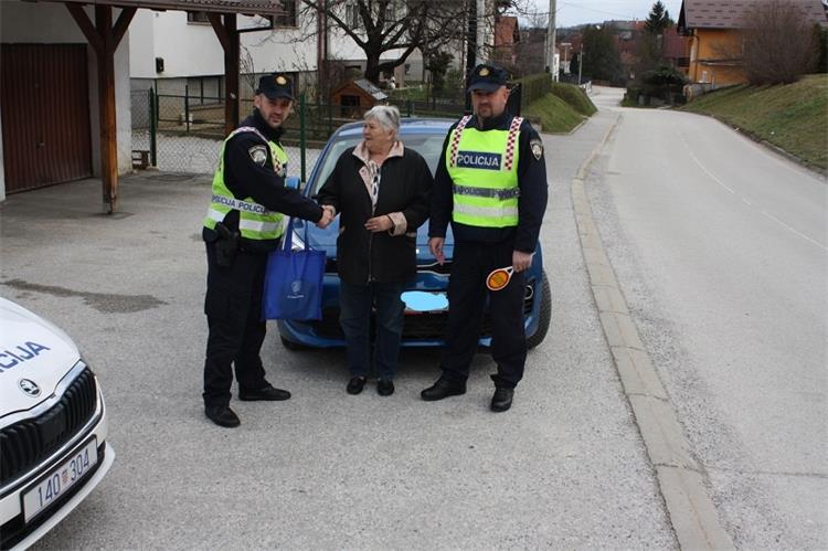 Slika \PU_V\vijesti\2023\Uzorna vozačica\3.jpg